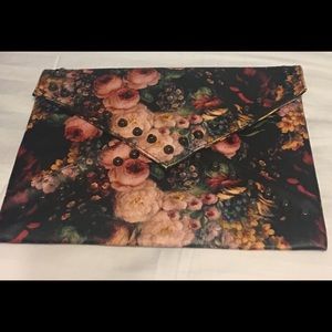 Floral Clutch
