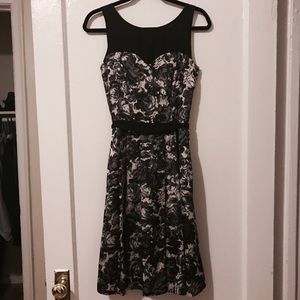 Beautiful Black Floral H&M Dress Size 6