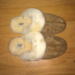 UGG Slippers "Scuffette II" brand new in box!
