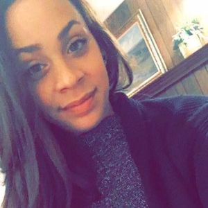 Meet your Posher, Lydia