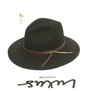 Lulu's Black Wide Brim Wool Fedora Hat