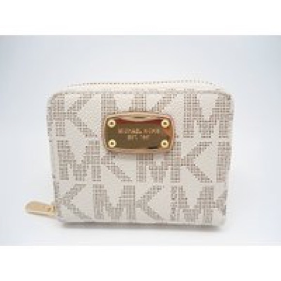 Michaels Kors wallet