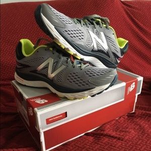 New balance running shoes size 9.5