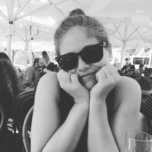 Meet your Posher, Maya