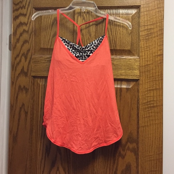 Lululemon tank