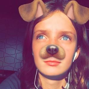 Meet your Posher, Brooke