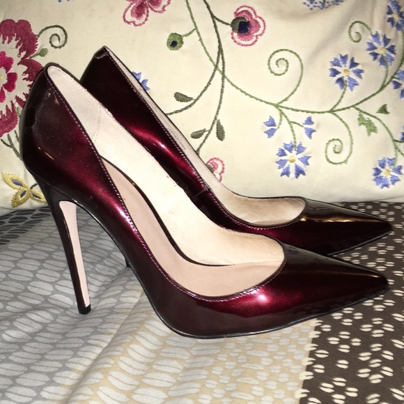 Patent Leather Stiletto Pumps