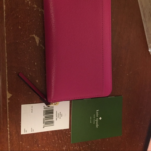 Kate Spade Wallet - Picture 2 of 4