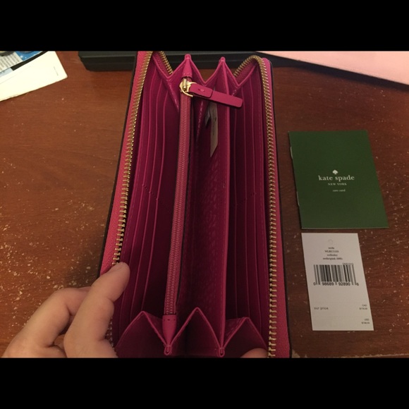 Kate Spade Wallet - Picture 4 of 4