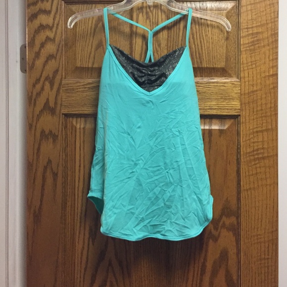 Lululemon tank
