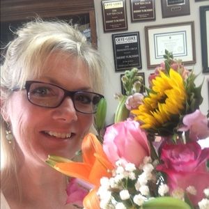 Meet your Posher, Sherry