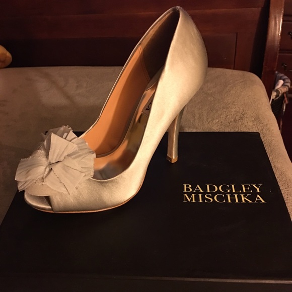 Badgley mischka