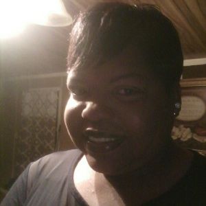 Meet your Posher, Royzlyn