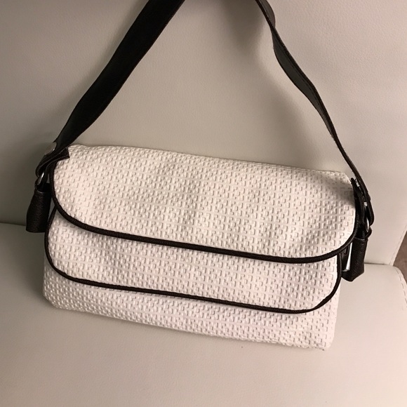 Mini shoulder bag in white