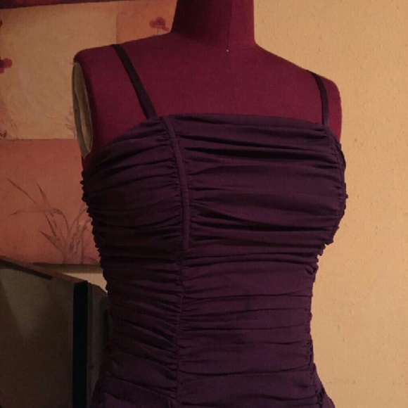 BEAUTIFUL PURPLE DRESS - Picture 2 of 4