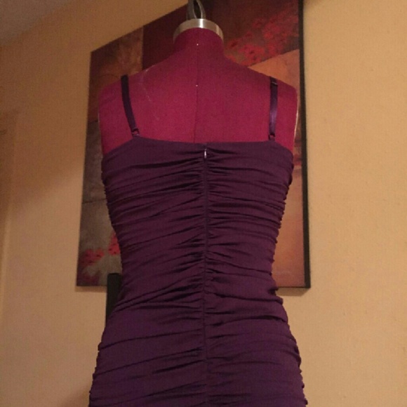 BEAUTIFUL PURPLE DRESS - Picture 4 of 4