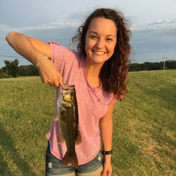 Meet your Posher, Nina - Picture 3 of 5