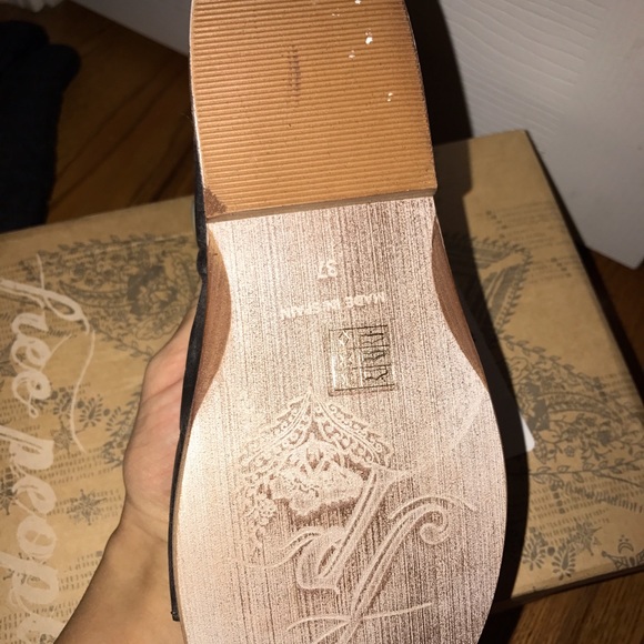 **SOLD** Free People Mont Blanc sandal zinc 37 - Picture 3 of 4