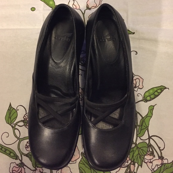 Dansko low heel - Picture 1 of 3