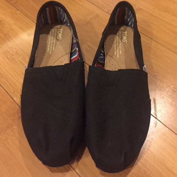 TOMS classic flats in black