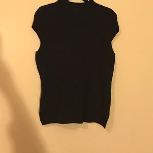 Lg White House Black market sleeveless sweater NWT