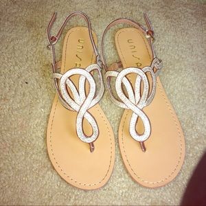 Sandals with gold detail on the top