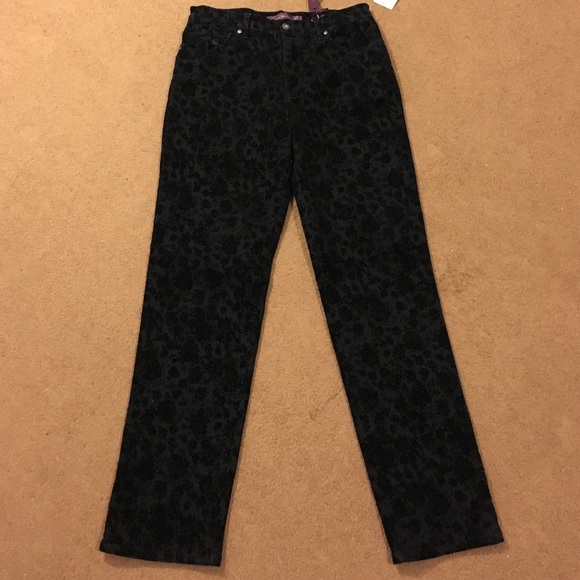 Gloria Vanderbilt corduroys