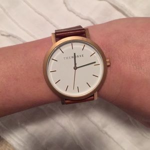 BROWN leather watch!