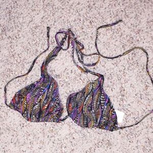 MUST GO - Beaded bikini top 👙