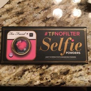 Too Faced NoFilter Selfie Powder Pallette