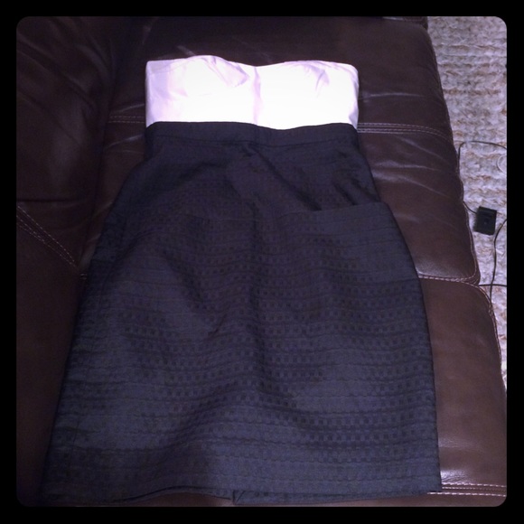 Black and white silk Ali Ro cocktail dress