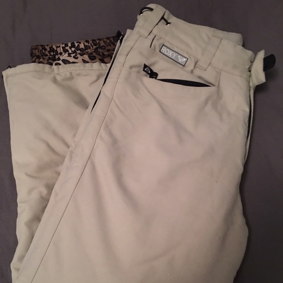 ROXY Snowboard pants with leopard print inside