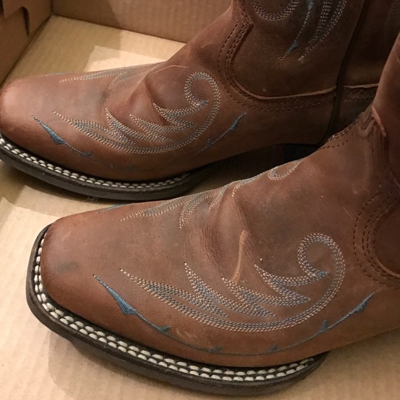 Ariat boots - Picture 4 of 4