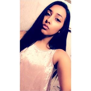 Meet your Posher, Jacqueline