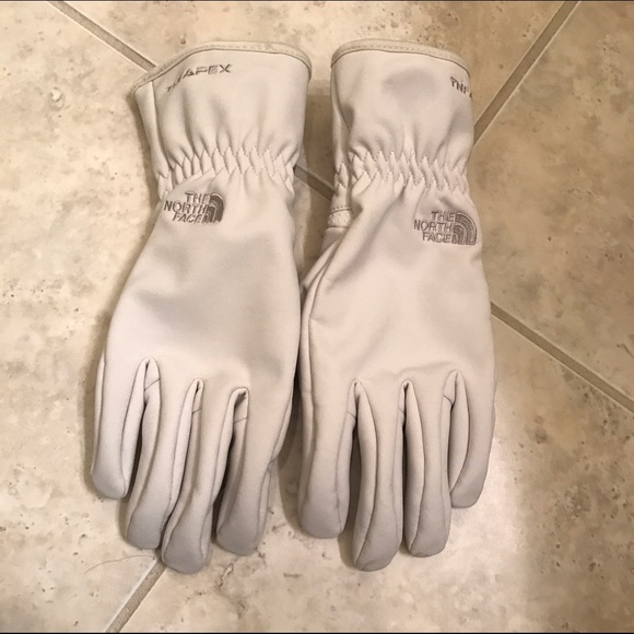 The North Face apex gloves