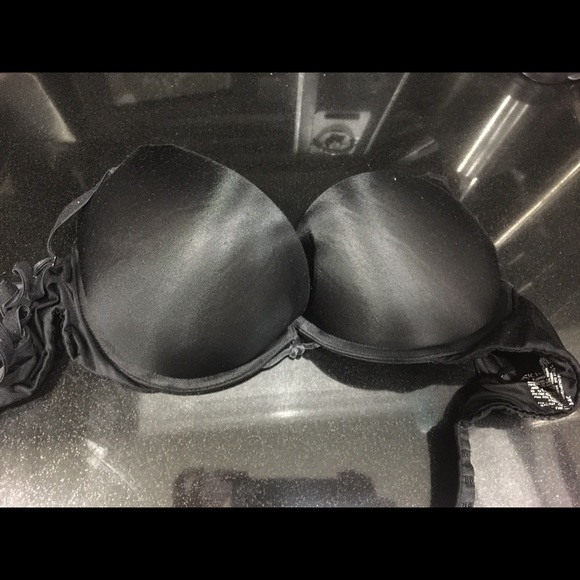 Victoria's Secret 34c bombshell bra