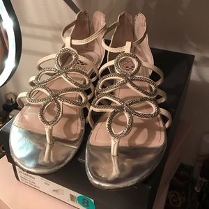 Vince Camuto sandals size 8