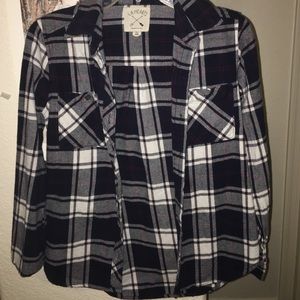 navy blue and white flannel w/ maroon stripes