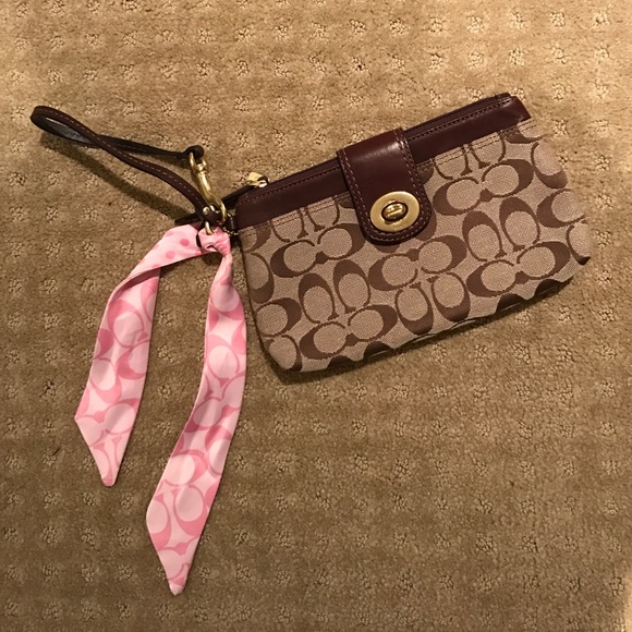 Coach wristlet pouch
