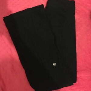 Lululemon wide leg yoga. 4