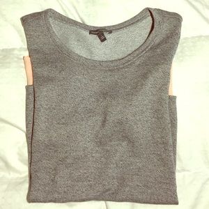 Gray Top with Flowy Peach Back