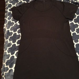 Lululemon sz 12 black swiftly