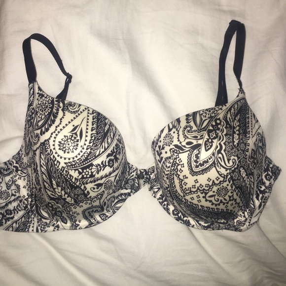 Victoria's Secret lined Demi 34C