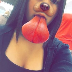 Meet your Posher, Jazmine