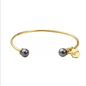 Open Cuff Bangle & Double Tahitian Pearl & charm
