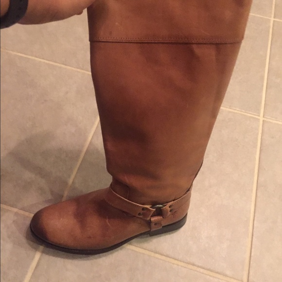 Tan frye boots leather