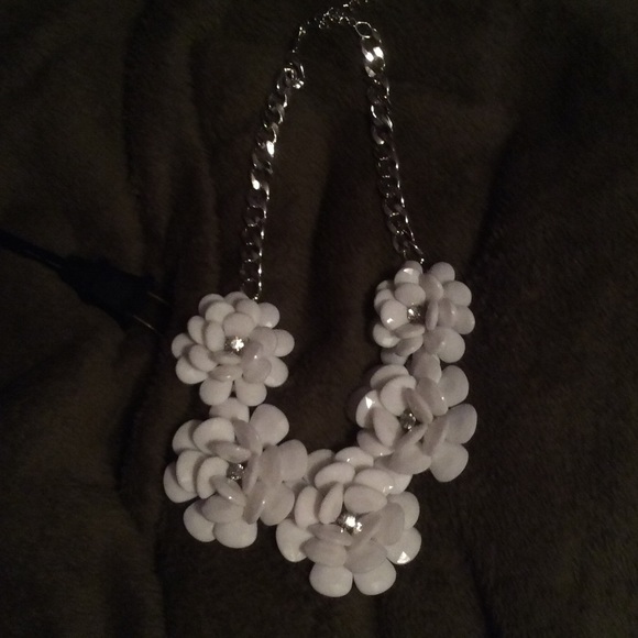 Jewelry Bundle - Picture 4 of 4