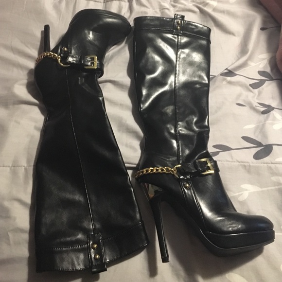 Black Boots