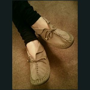 boho moccasins