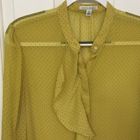 Banana Republic ruffle blouse